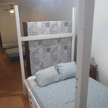 El Naranjo Semesterbostad